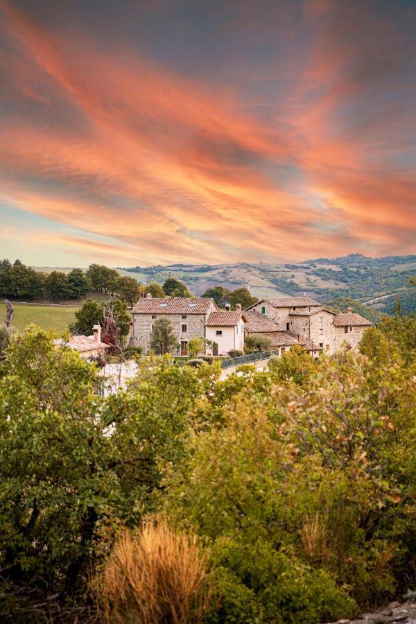 Tenuta Borgo Santa Cecilia Γκούμπιο Εξωτερικό φωτογραφία