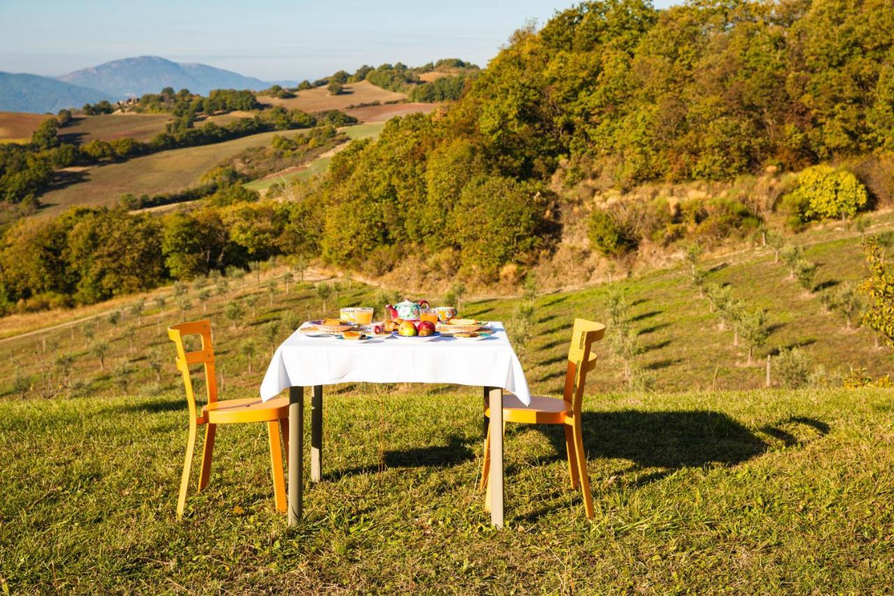 Tenuta Borgo Santa Cecilia Γκούμπιο Εξωτερικό φωτογραφία