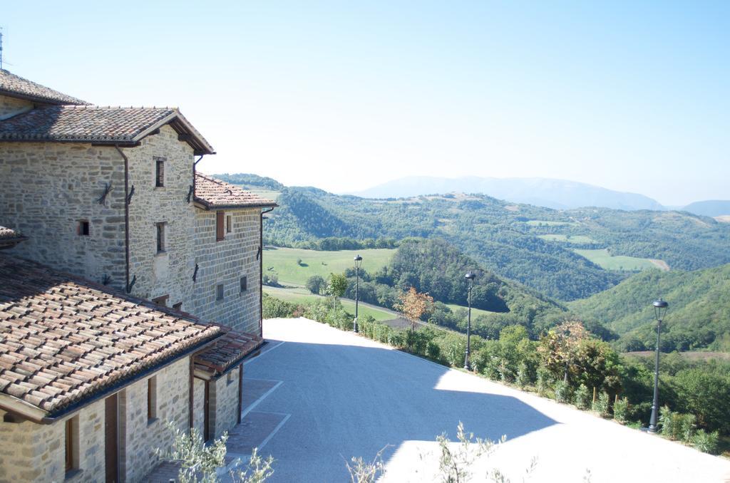Tenuta Borgo Santa Cecilia Γκούμπιο Εξωτερικό φωτογραφία