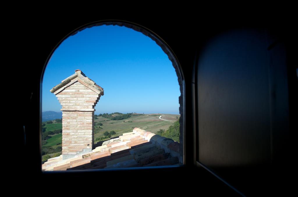 Tenuta Borgo Santa Cecilia Γκούμπιο Εξωτερικό φωτογραφία