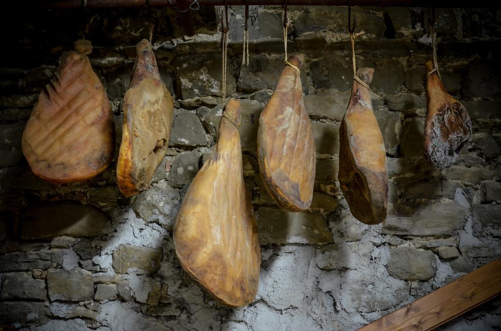 Tenuta Borgo Santa Cecilia Γκούμπιο Εξωτερικό φωτογραφία